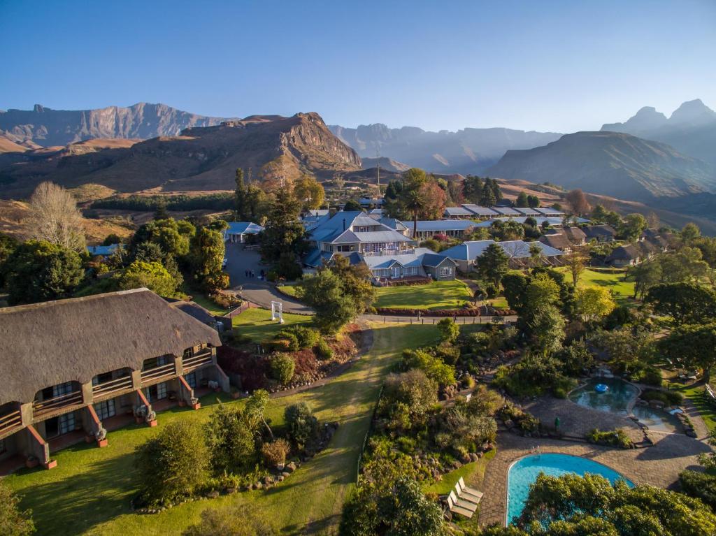 https://www.cathedralpeak.co.za/